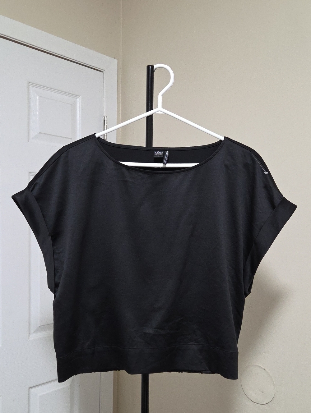 Icone Black Dolman Sleeve Women's Top